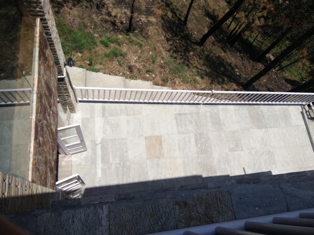 Kasar Rainbow Yoga Retreat Villa Almora Bagian luar foto